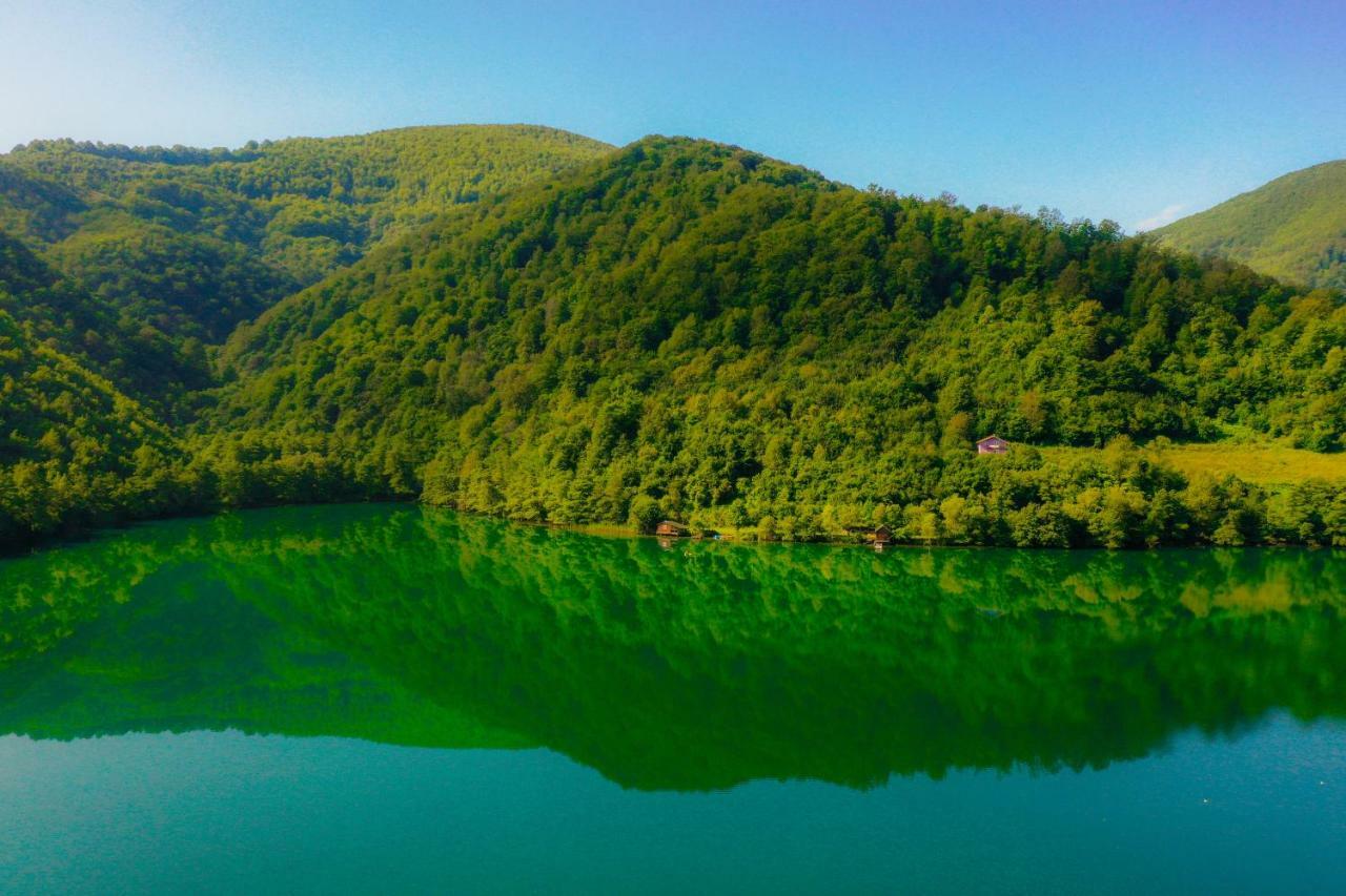 Lake House Krndija Hotell Jajce Exteriör bild