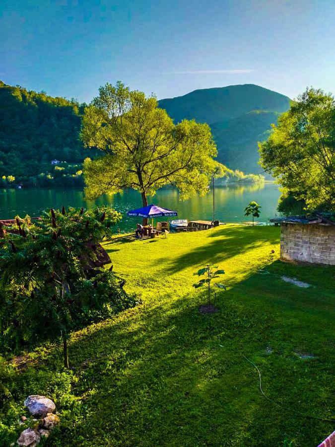 Lake House Krndija Hotell Jajce Exteriör bild