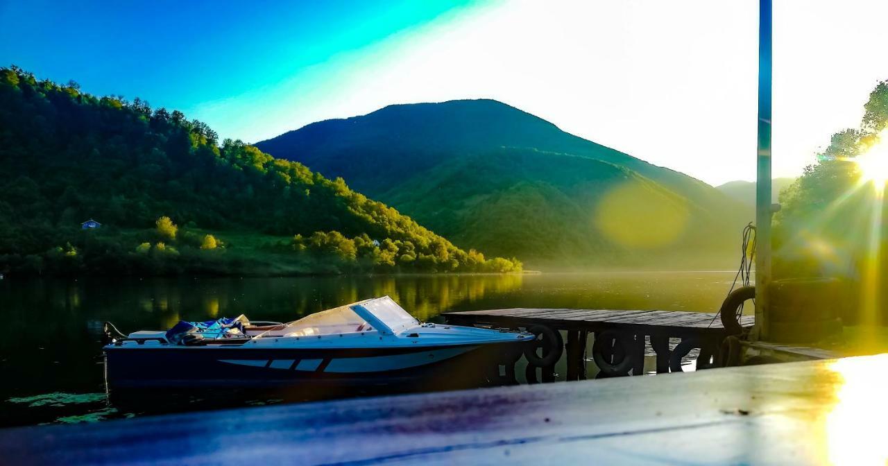 Lake House Krndija Hotell Jajce Exteriör bild